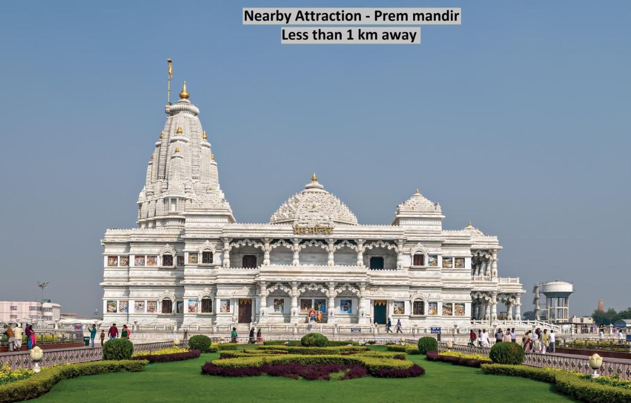 Oyo 44361 Shri Lajjaram Ashram Hotell Vrindāvan Exteriör bild